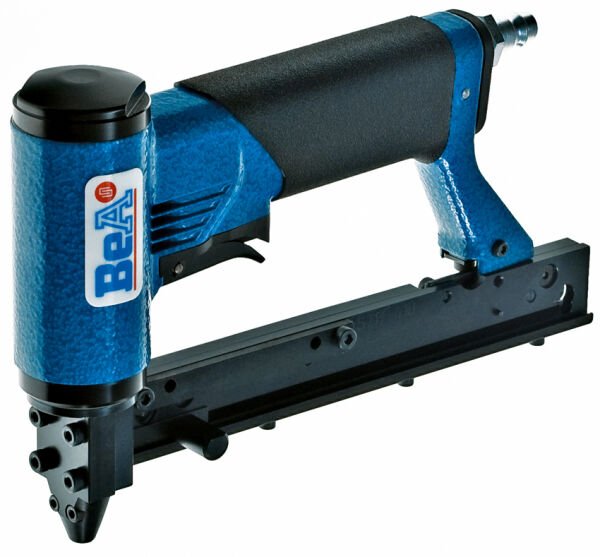 S700 TİPİ BAŞSIZ ÇİVİ ÇAKMA TABANCASI 10 - 17 mm